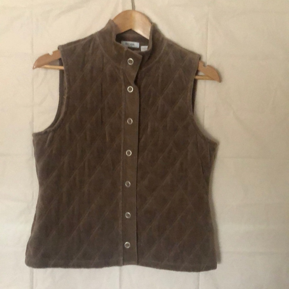 Beautiful Women Liz & co sleeves quilt small petit